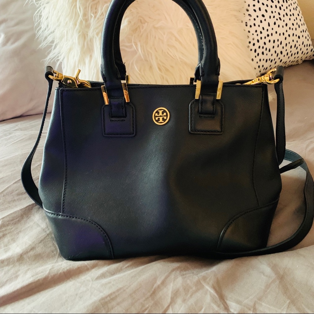 Authentic Tory Burch Small Robinson tote
